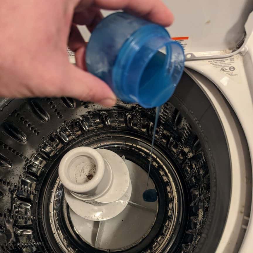 A StepByStep Guide to Removing Odor From Gym Clothes